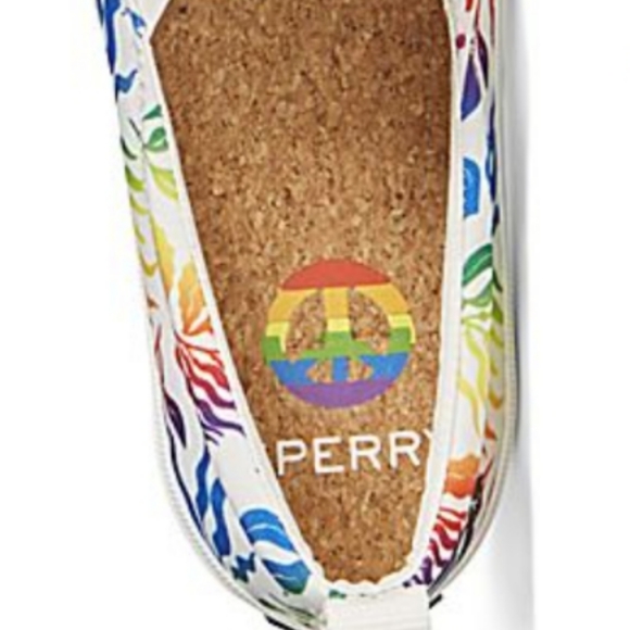 Sperry Peace Rainbow Pride NWT BNIB Top Siders Slipons Boat Limited Edition - Picture 12 of 17